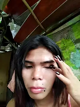 Snapshot of dianne_swift chatting on May 2026 11:57:02 PM dianne swift online show from May 2026 11:57:02 PM