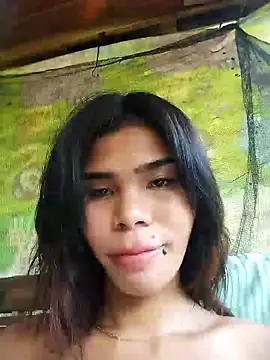 Snapshot of dianne_swift chatting on May 2026 12:01:02 AM dianne swift online show from May 2026 12:01:02 AM