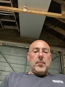 Richmcgee online show from June 2026 07:30:02 PM