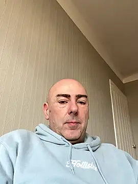 Richmcgee online show from March 2026 10:15:02 AM