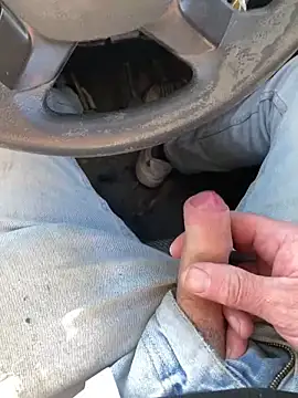 Richmcgee online show from March 2026 10:02:01 AM