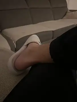 strmec online show from October 2025 08:43:01 PM