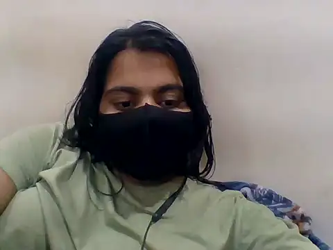 Snapshot of Vaani_Singha chatting on April 2026 02:27:02 AM Vaani Singha online show from April 2026 02:27:02 AM