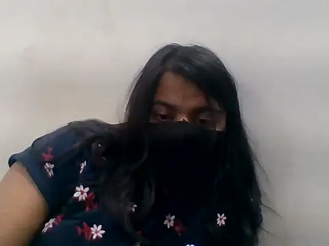 Snapshot of Vaani_Singha chatting on April 2026 06:09:01 PM Vaani Singha online show from April 2026 06:09:01 PM