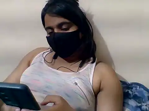 Snapshot of Vaani_Singha chatting on May 2026 03:58:02 PM Vaani Singha online show from May 2026 03:58:02 PM