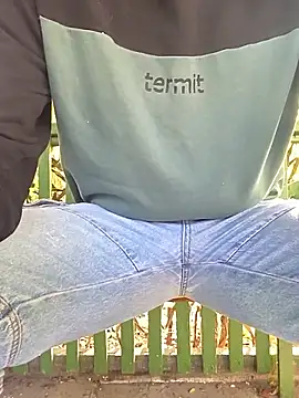 ZeoNVi online show from April 2026 03:00:02 AM