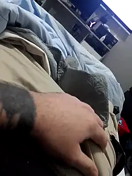 Snapshot of durellosbrodolone chatting on February 2026 11:38:01 PM durellosbrodolone online show from February 2026 11:38:01 PM