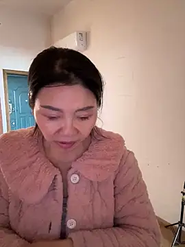 xiiuuff18 online show from March 2026 01:23:01 AM