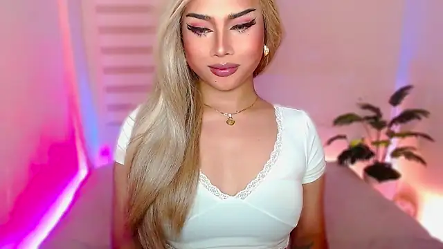 MissRumi Hunter online show from May 2026 06:33:02 PM