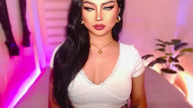 MissRumi Hunter online show from April 2026 06:47:01 PM