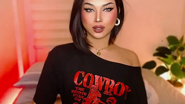 MissRumi Hunter online show from November 2025 07:18:02 PM