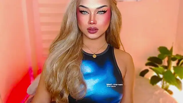 MissRumi Hunter online show from November 2025 07:39:01 PM