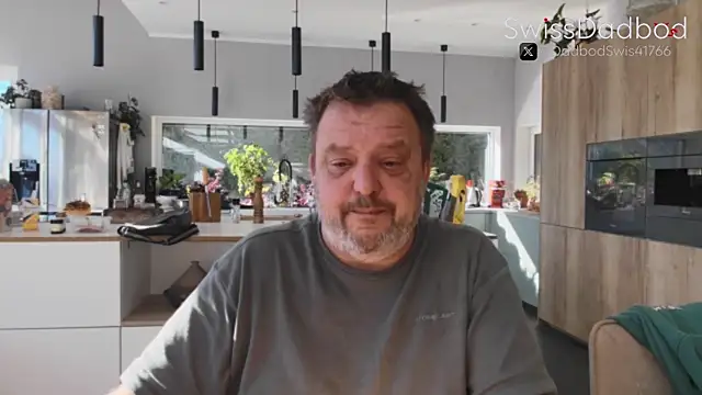 Snapshot of SwissDadbod chatting on October 2025 07:54:01 AM SwissDadbod online show from October 2025 07:54:01 AM