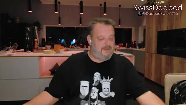 Snapshot of SwissDadbod chatting on September 2025 08:42:01 PM SwissDadbod online show from September 2025 08:42:01 PM