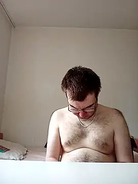 Snapshot of LolGamer54321 chatting on March 2026 01:37:01 PM LolGamer54321 online show from March 2026 01:37:01 PM