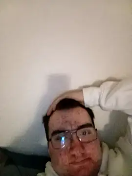 LolGamer54321 online show from March 2026 06:52:02 PM