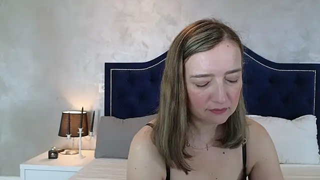 Blue Angel Sweet online show from October 2025 03:49:02 AM