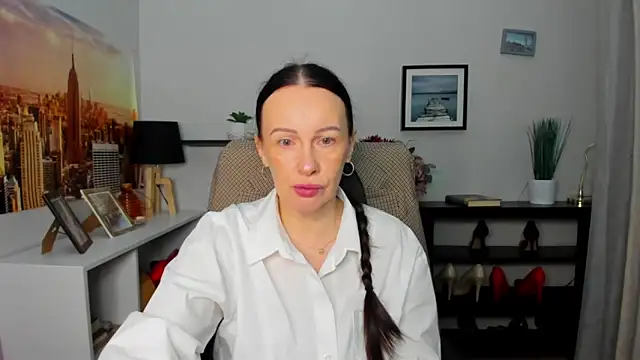 Velvet Jasmine online show from December 2025 06:27:01 AM