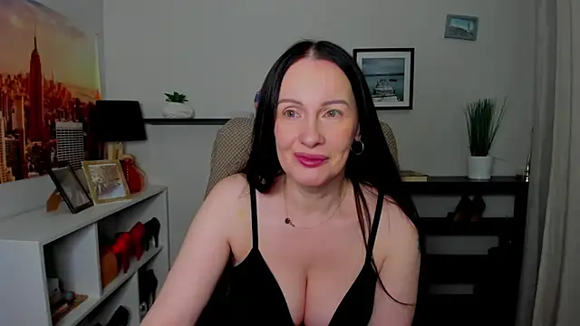 Velvet Jasmine online show from November 2025 06:47:01 AM