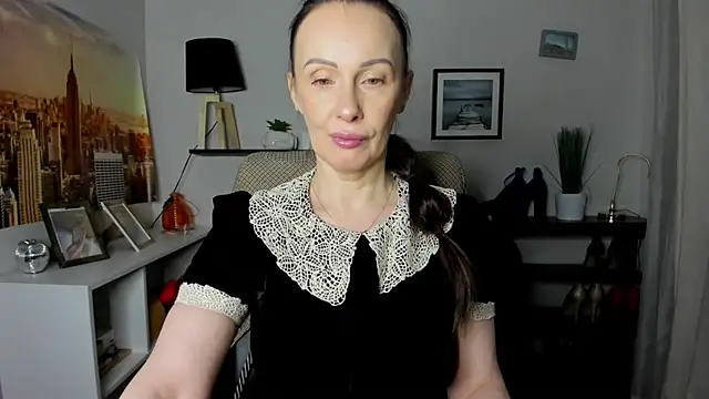 Velvet Jasmine online show from February 2026 06:24:02 AM