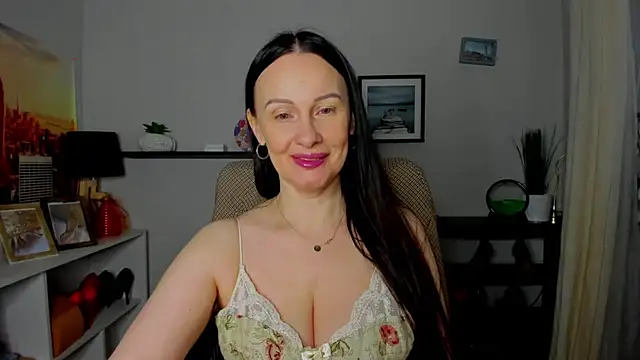 Velvet Jasmine online show from November 2025 06:39:01 AM