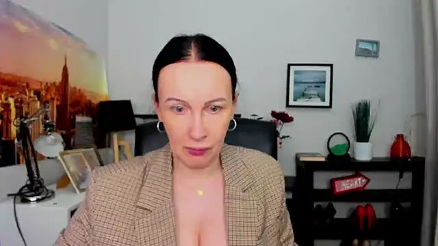 Snapshot of Velvet_Jasmine chatting on September 2025 05:24:01 AM Velvet Jasmine online show from September 2025 05:24:01 AM