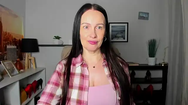 Velvet Jasmine online show from December 2025 06:30:02 AM