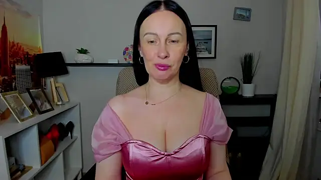 Velvet Jasmine online show from November 2025 07:35:01 AM