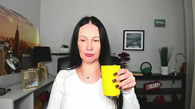 Snapshot of Velvet_Jasmine chatting on September 2025 05:36:01 AM Velvet Jasmine online show from September 2025 05:36:01 AM