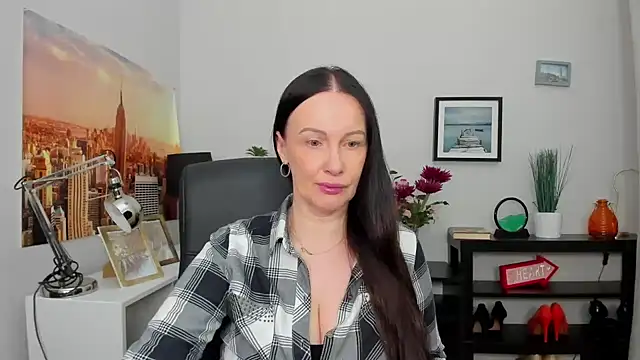 Snapshot of Velvet_Jasmine chatting on October 2025 05:41:01 AM Velvet Jasmine online show from October 2025 05:41:01 AM