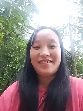 Snapshot of miss-su chatting on October 2025 10:28:02 AM miss-su online show from October 2025 10:28:02 AM