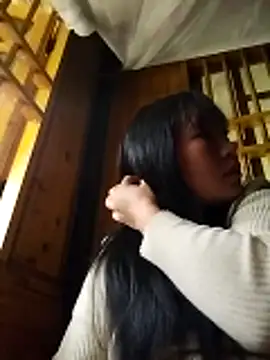 Snapshot of miss-su chatting on November 2025 01:21:02 AM miss-su online show from November 2025 01:21:02 AM