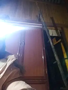 Snapshot of miss-su chatting on November 2025 12:49:02 PM miss-su online show from November 2025 12:49:02 PM