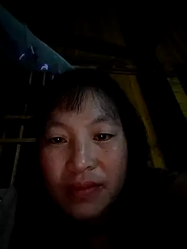 Snapshot of miss-su chatting on December 2025 11:10:01 PM miss-su online show from December 2025 11:10:01 PM