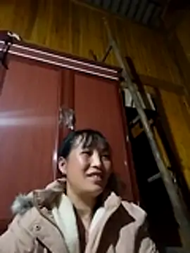 Snapshot of miss-su chatting on October 2025 10:41:02 PM miss-su online show from October 2025 10:41:02 PM