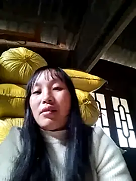 Snapshot of miss-su chatting on December 2025 02:01:02 AM miss-su online show from December 2025 02:01:02 AM