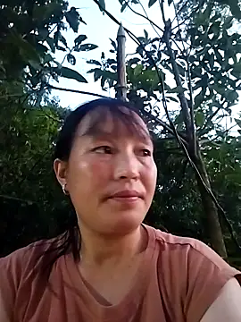 Snapshot of miss-su chatting on October 2025 11:01:02 AM miss-su online show from October 2025 11:01:02 AM