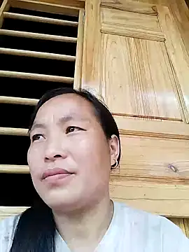 Snapshot of miss-su chatting on September 2025 01:52:02 AM miss-su online show from September 2025 01:52:02 AM