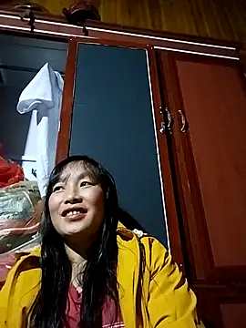 Snapshot of miss-su chatting on November 2025 01:15:02 PM miss-su online show from November 2025 01:15:02 PM