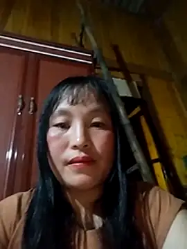 Snapshot of miss-su chatting on December 2025 10:03:02 AM miss-su online show from December 2025 10:03:02 AM