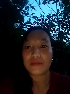 Snapshot of miss-su chatting on October 2025 11:00:01 AM miss-su online show from October 2025 11:00:01 AM