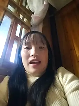 Snapshot of miss-su chatting on October 2025 01:28:02 AM miss-su online show from October 2025 01:28:02 AM