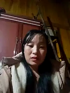 Snapshot of miss-su chatting on November 2025 12:39:01 PM miss-su online show from November 2025 12:39:01 PM