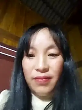 Snapshot of miss-su chatting on November 2025 10:59:02 AM miss-su online show from November 2025 10:59:02 AM