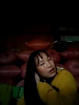 miss-su online show from December 2025 06:40:01 AM