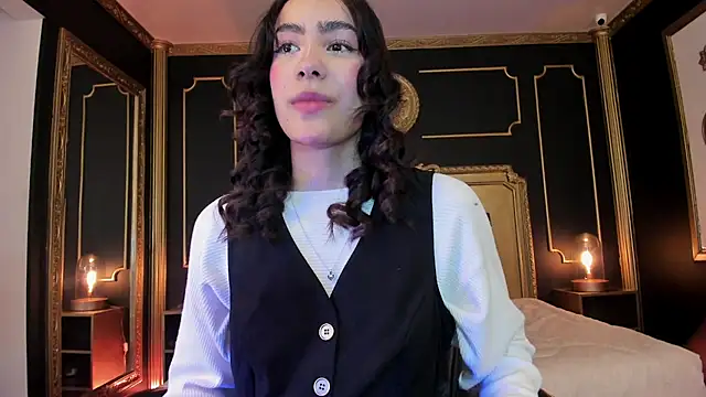 Snapshot of aitana_johns chatting on November 2025 12:16:01 PM aitana johns online show from November 2025 12:16:01 PM