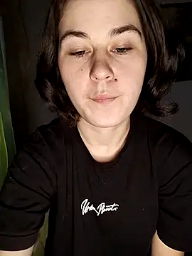 Snapshot of ToryTayler chatting on November 2025 12:28:01 PM ToryTayler online show from November 2025 12:28:01 PM