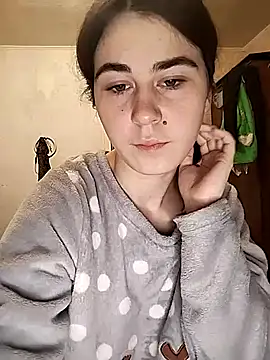 ToryTayler online show from September 2025 04:18:01 PM