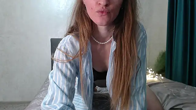 Snapshot of Liltightbabe chatting on October 2025 02:30:02 PM Liltightbabe online show from October 2025 02:30:02 PM