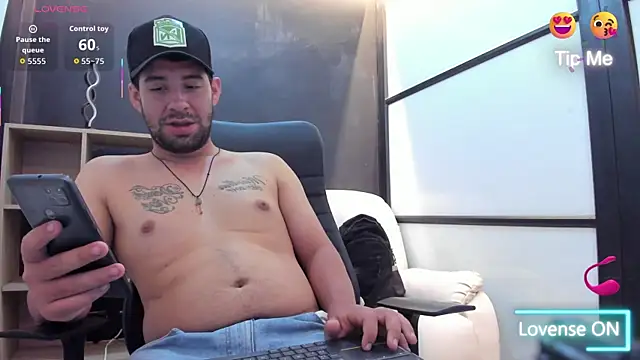 JhoanMontes online show from September 2025 07:31:01 PM